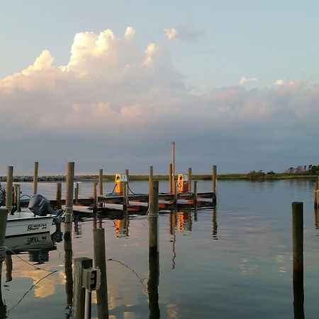 Breakwater Inn Хатерас Екстериор снимка