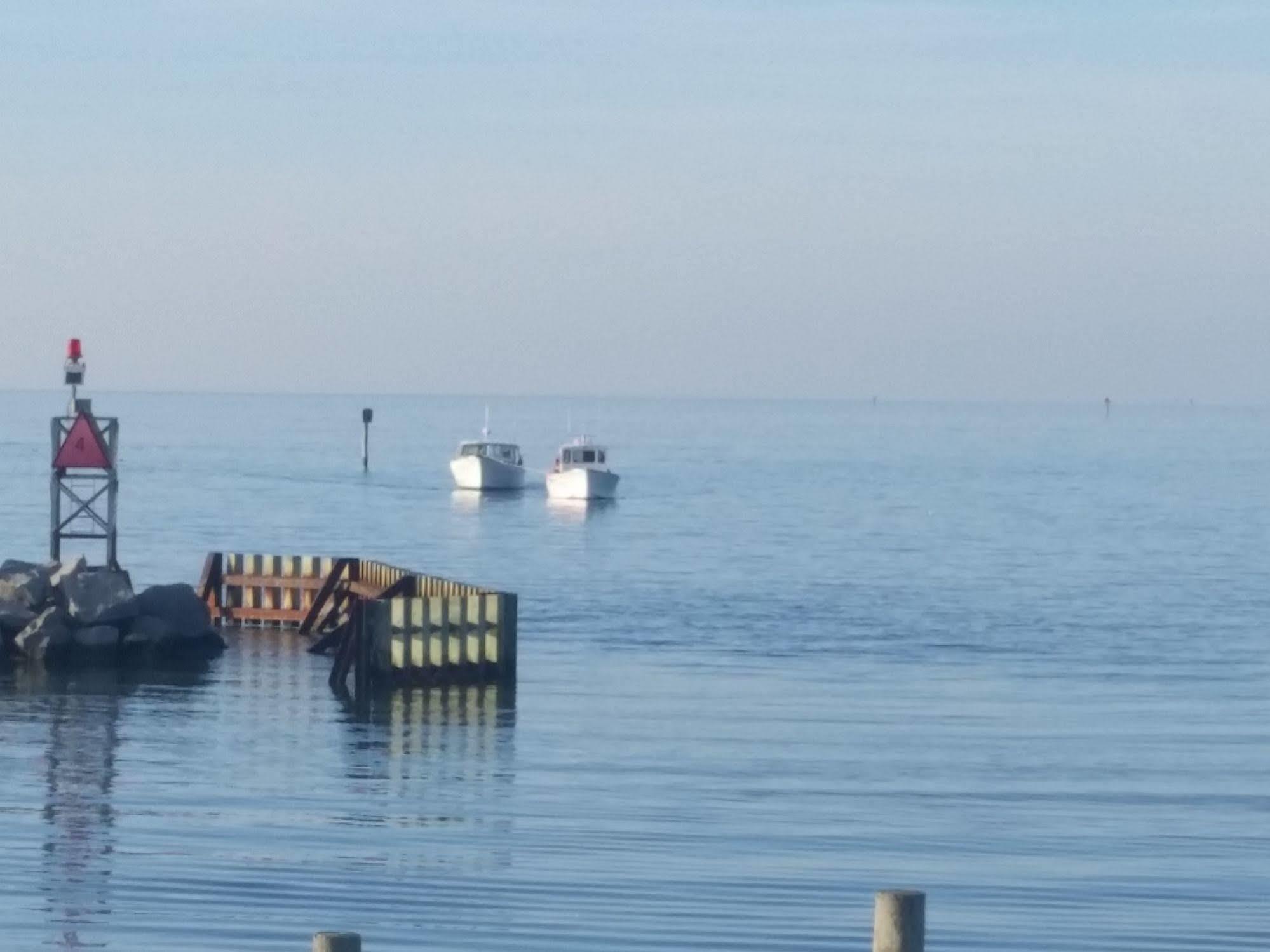Breakwater Inn Хатерас Екстериор снимка